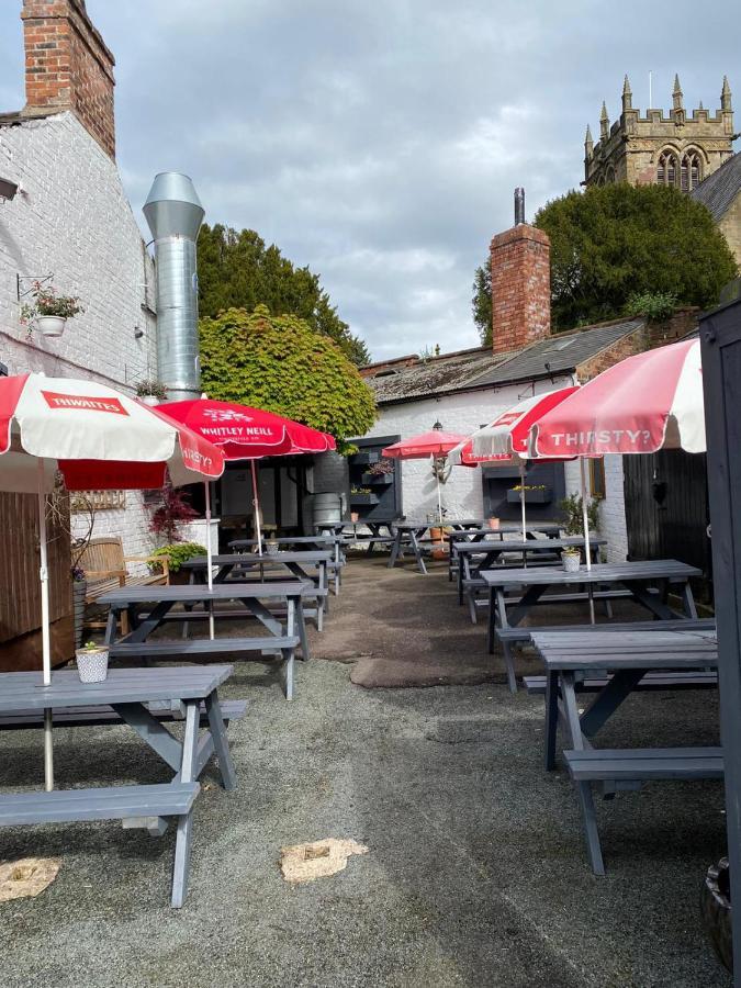 Red Lion Coaching Inn 엘스미어 외부 사진