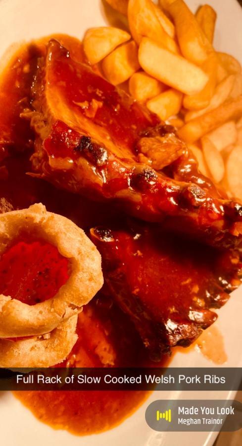 Red Lion Coaching Inn 엘스미어 외부 사진